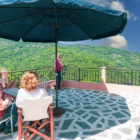 Pantheon 2 Ferienhaus