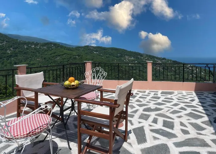 בית נופש Pantheon 2 *